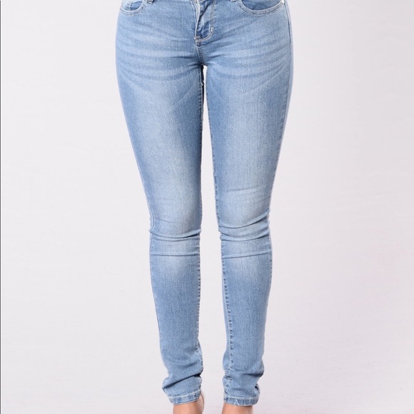 Fashion Nova Jeans - Picture 1 of 6
